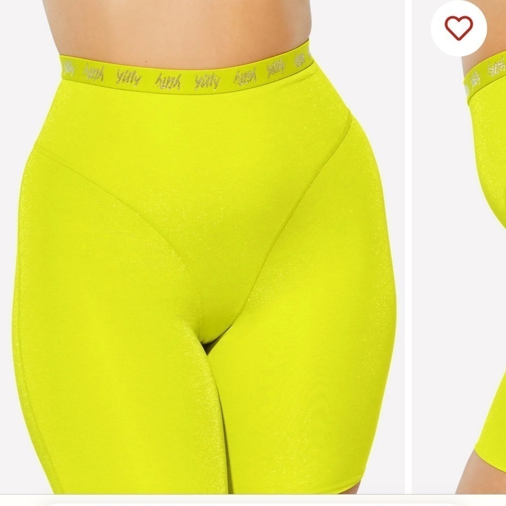 FABLETICS SPOTLIGHT SHORTS NWT - Picture 2 of 6